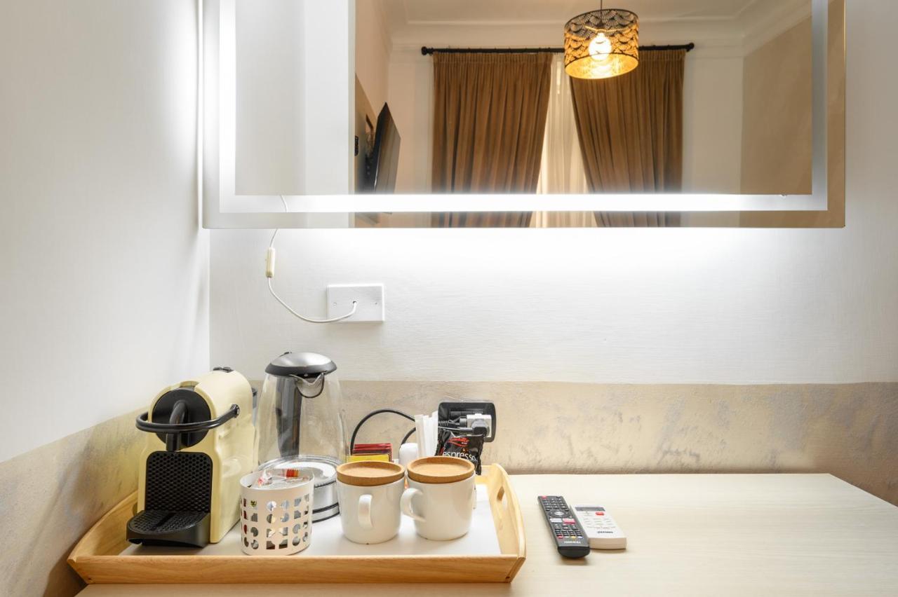 Gasthof Cola Di Rienzo Suite Guest House