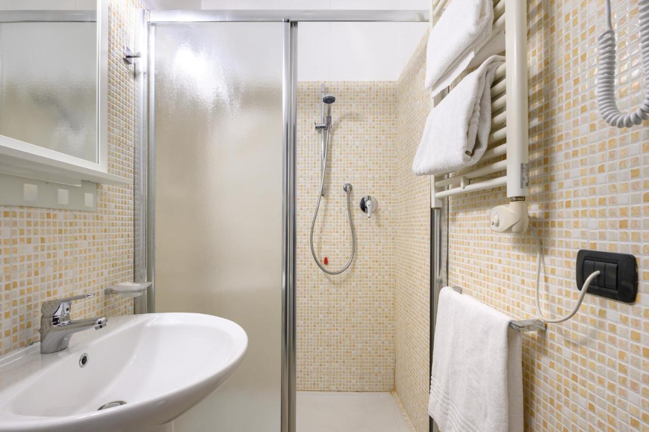 Cola Di Rienzo Suite Guest House 3* Rom