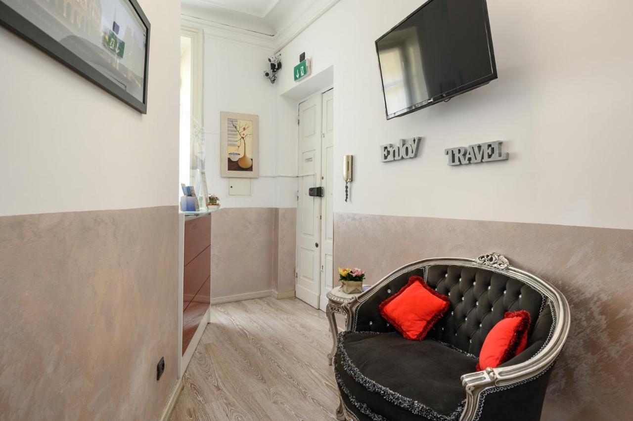 Gasthof Cola Di Rienzo Suite Guest House 3*