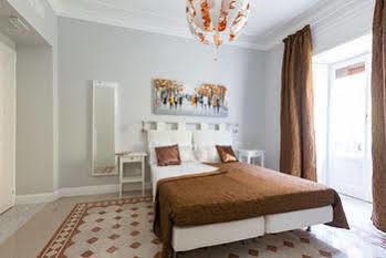 Gasthof Cola Di Rienzo Suite Guest House 3*