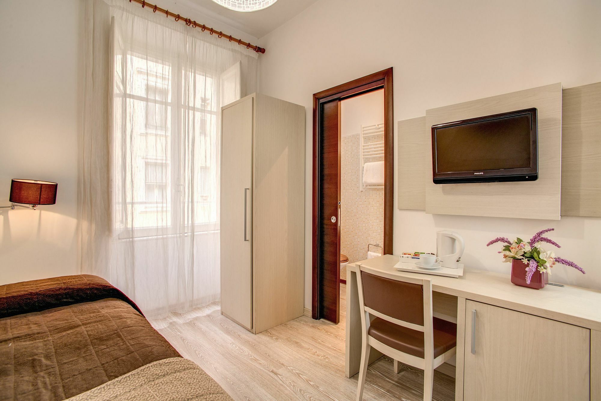 Cola Di Rienzo Suite Guest House 3* Rom